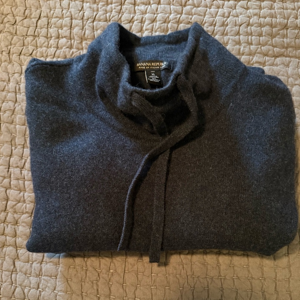 Banana republic Men Mock turtleneck Navy wool Sweater
